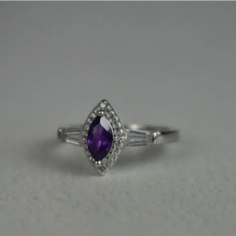 925 Sterling Silver Amethyst & Colorless Spinel Ring Size 8